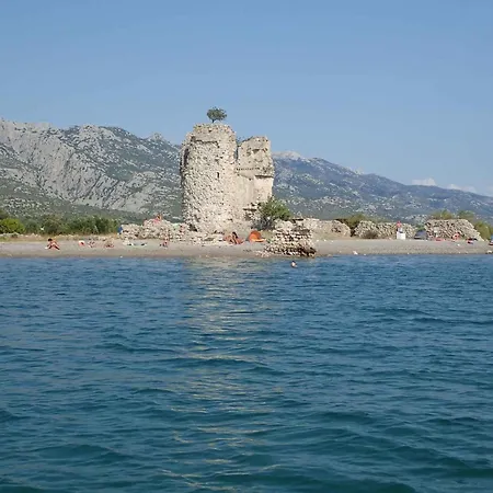 In Starigrad-paklenica 6859 Lägenhet