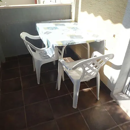 In Starigrad-paklenica 6859 아파트 *
