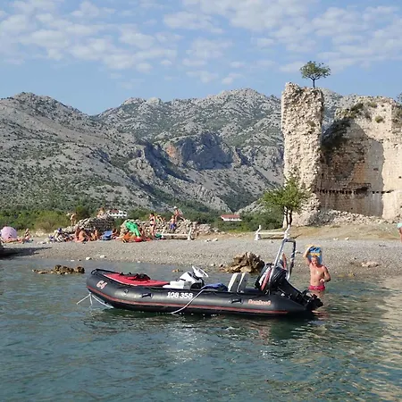 In Starigrad-paklenica 6859 아파트
