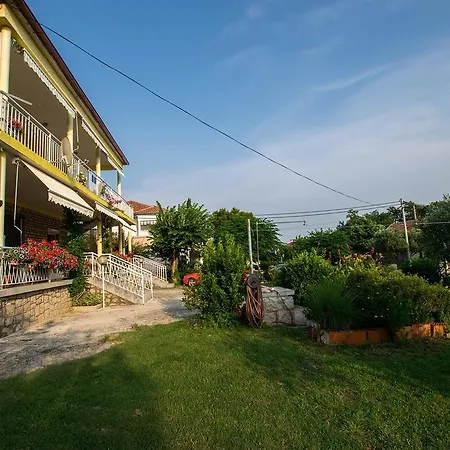 In Starigrad-paklenica 6859 스타리그라드 파클레니차