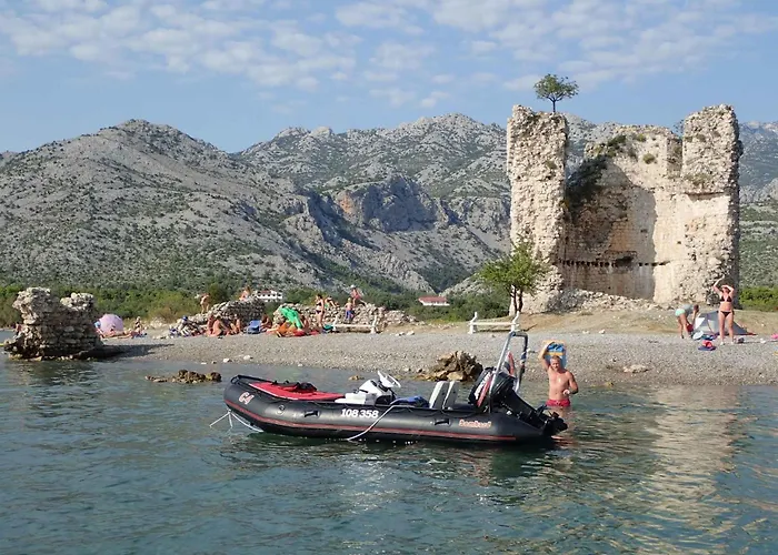 In Starigrad-paklenica 6859 Daire